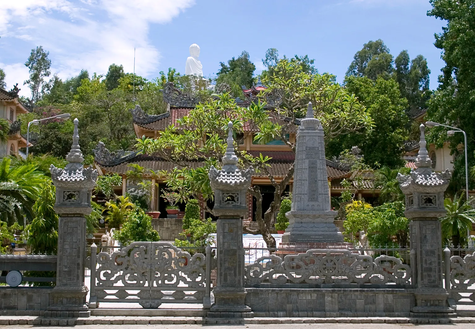 Long Son Pagoda temple building in Nha Trang