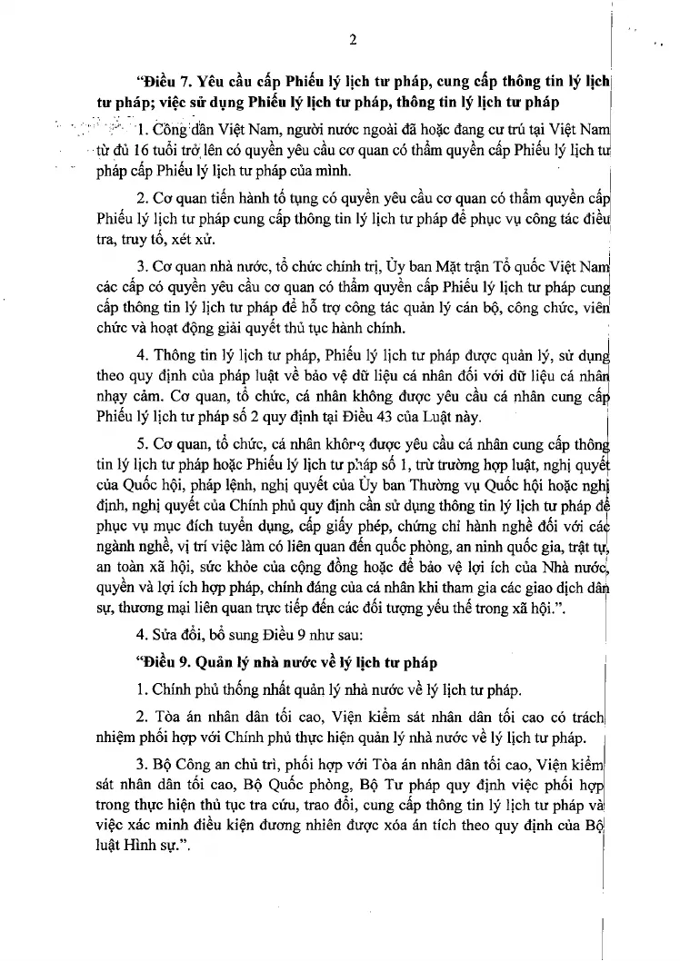 A printed page of the signed amending law with the article on the right to ask for a judicial record certificate and on how the certificate is used